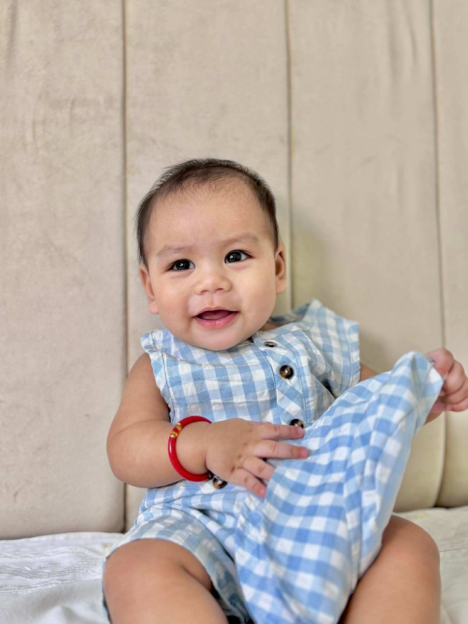 Caleb Grey - Baby photo 2
